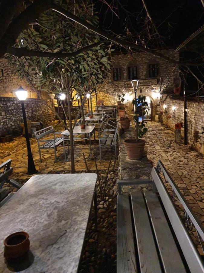 Hotel Klea Berat Buitenkant foto