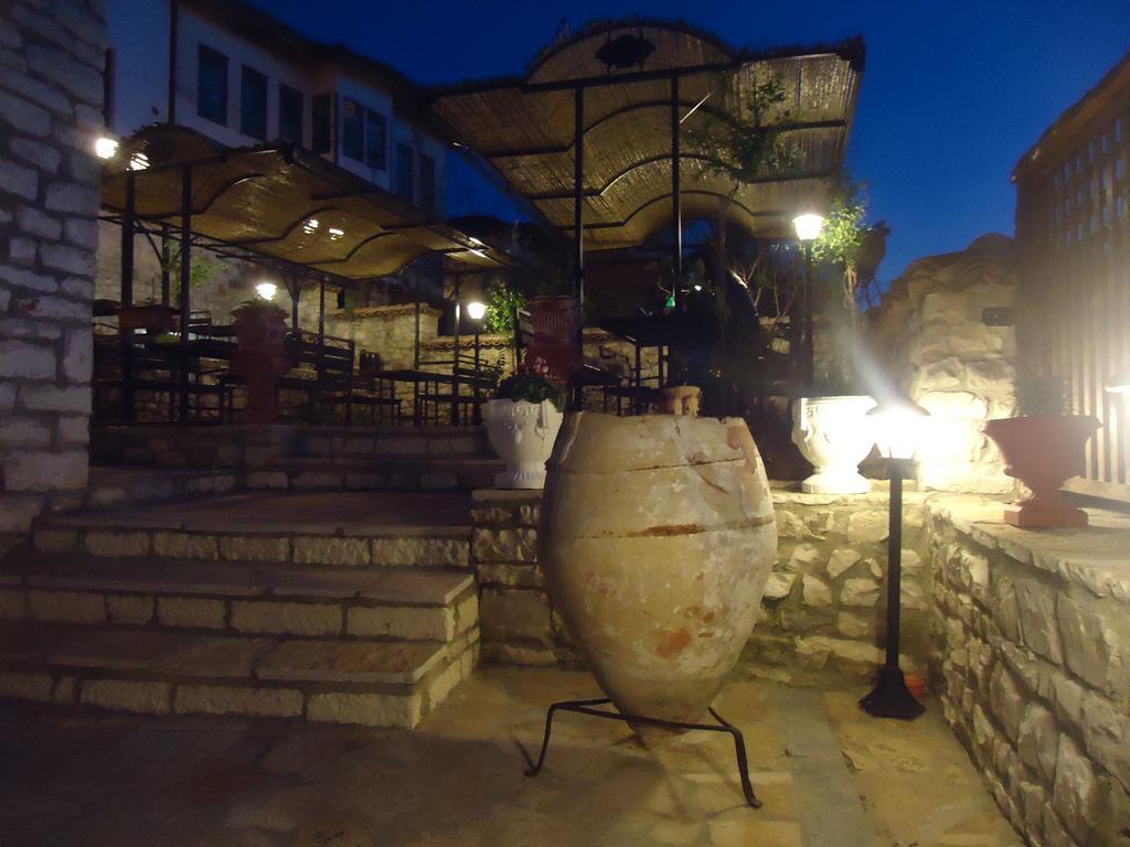 Hotel Klea Berat Buitenkant foto