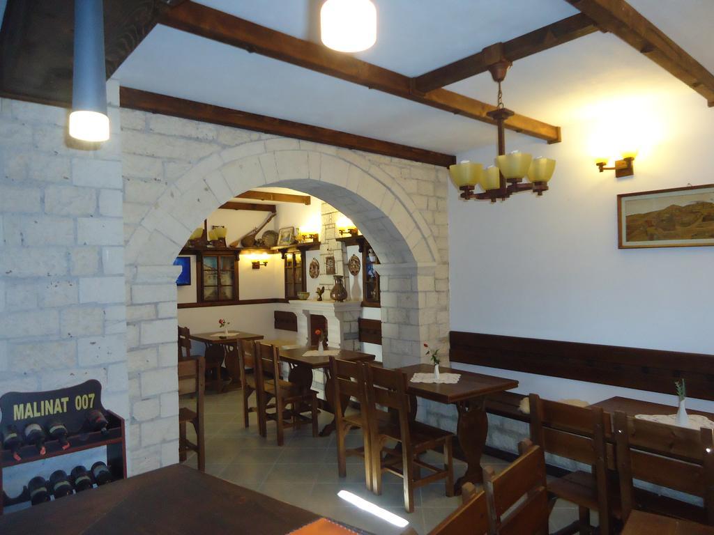 Hotel Klea Berat Buitenkant foto